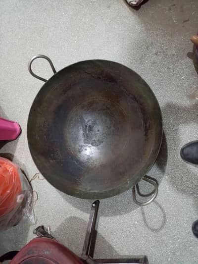 Karahi with plate jali and large spoon 03365450985