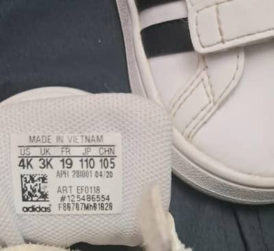 used but new around 1 and 2 year kid shoes