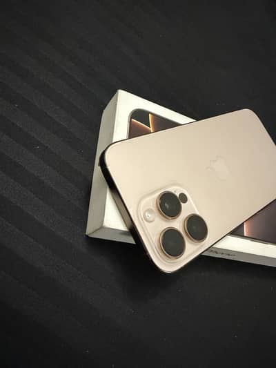 iPhone 16 pro max jv