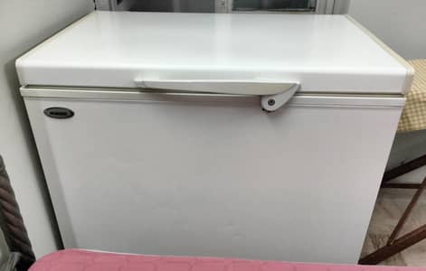 waves model 210 cf  10 cubic  single door