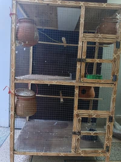 Wooden cage with 4 kujja