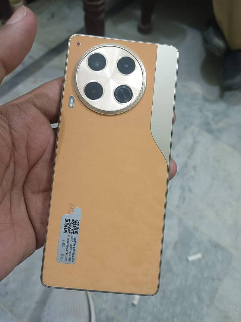 tecno camon 30 1