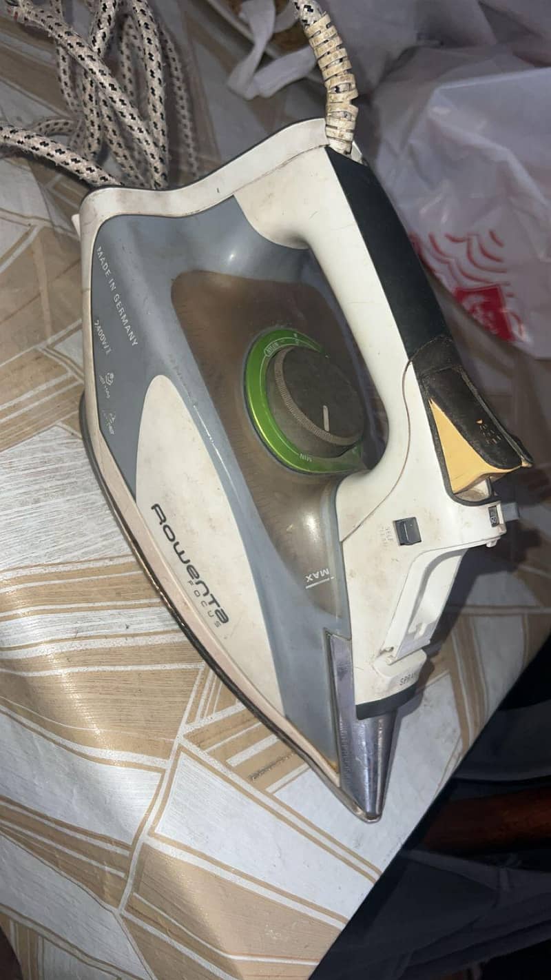 Philips Iron 1
