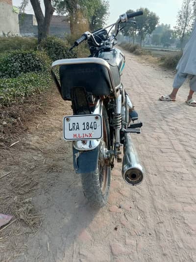 Honda 125 (2001)   LAHORE