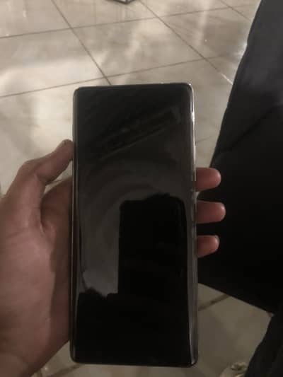 Techno camon 40 pro