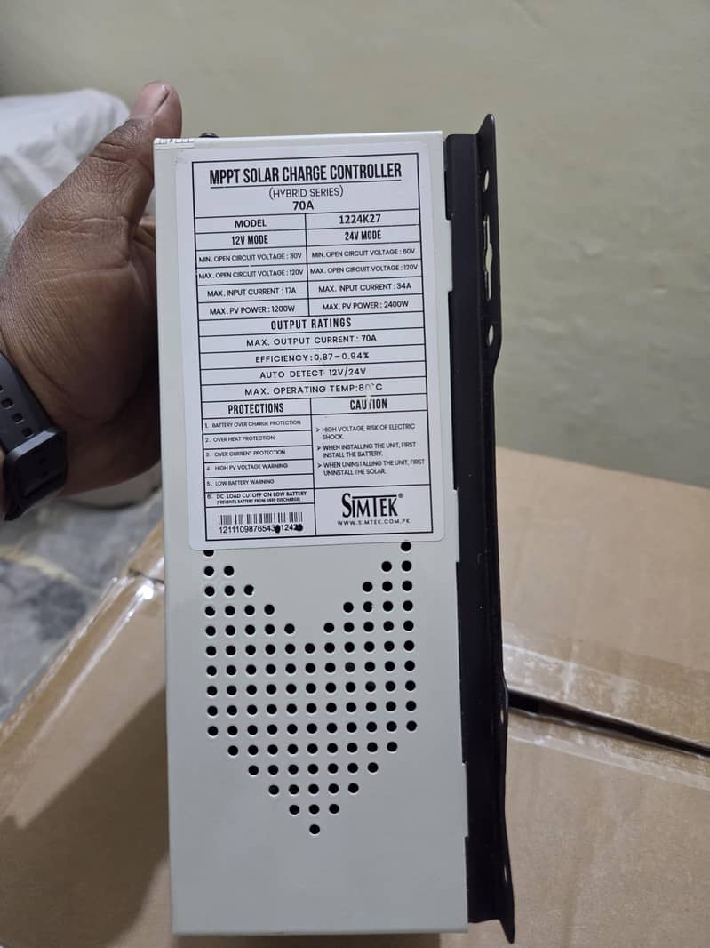 simtak mppt controller 1