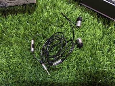 Wired + Wireless handsfree