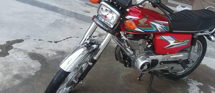 Honda CG125 Model 2023 10/10 condition