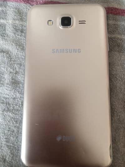 Samsung j7