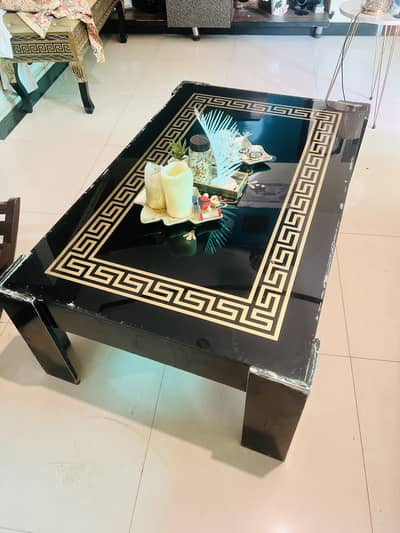 Table for sale in good condition, 9/10