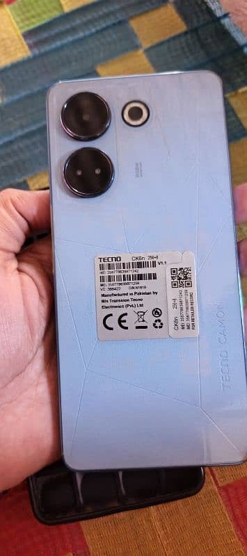 Tecno camon 20 8 / 256