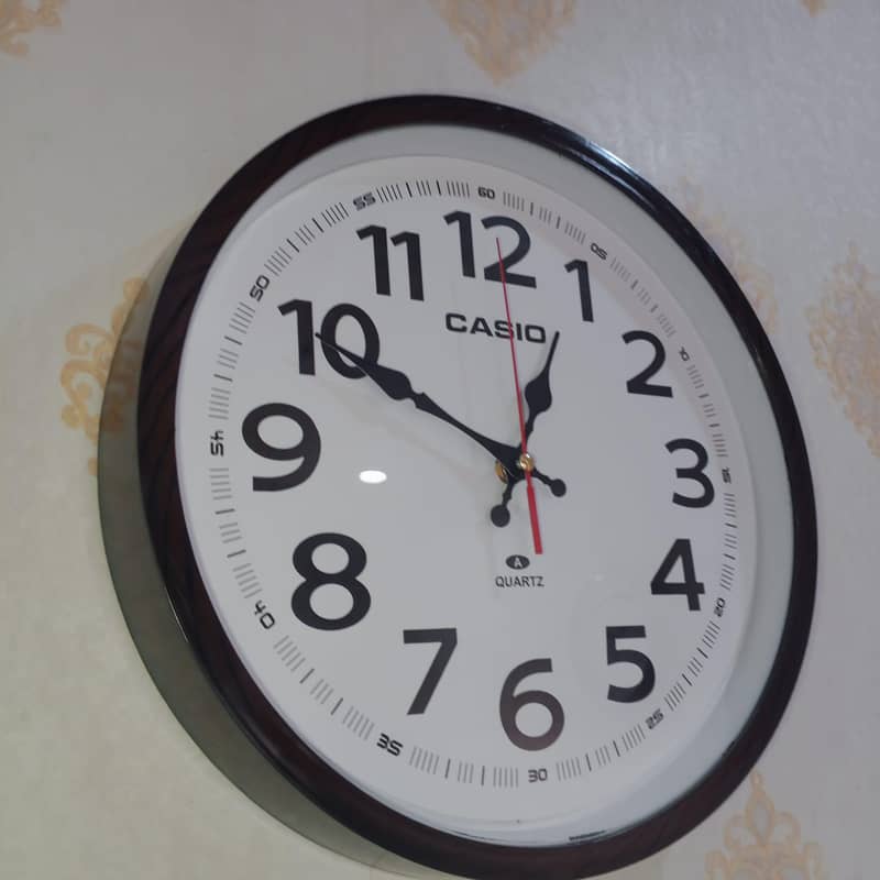 Stylish Wall Clocks 4
