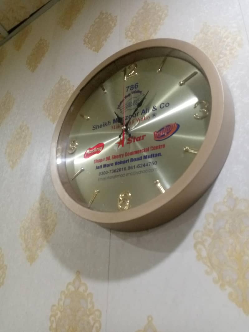 Stylish Wall Clocks 7