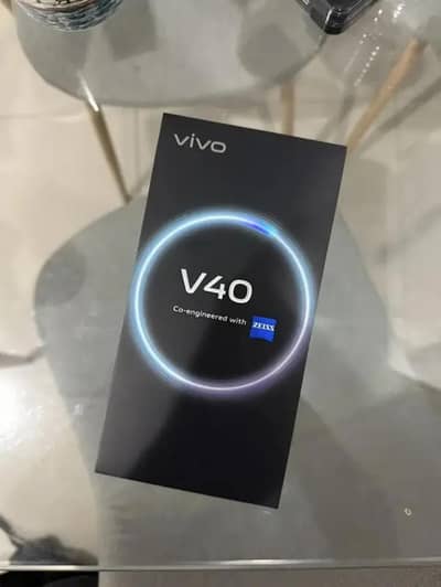 vivo v40 12.256 10.10 condition