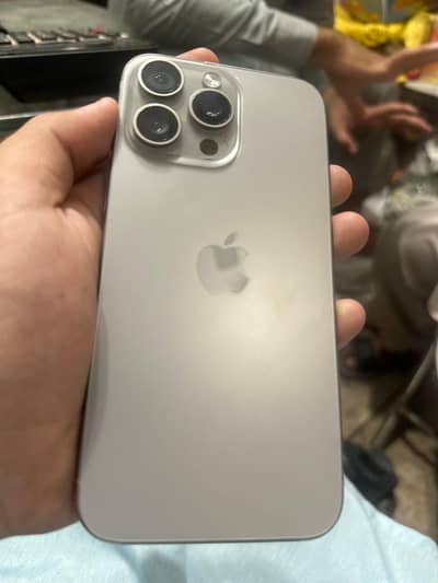 15 pro Max 97% health HK PTA