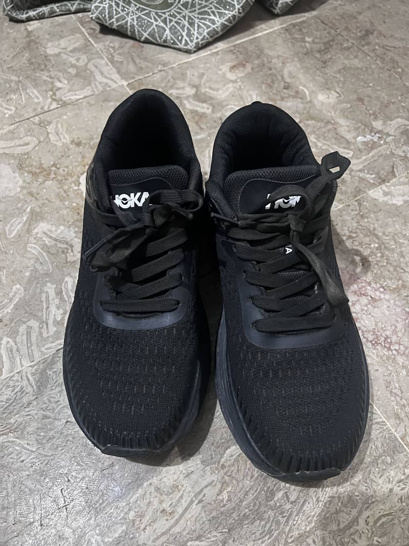 Hooka shoes 0