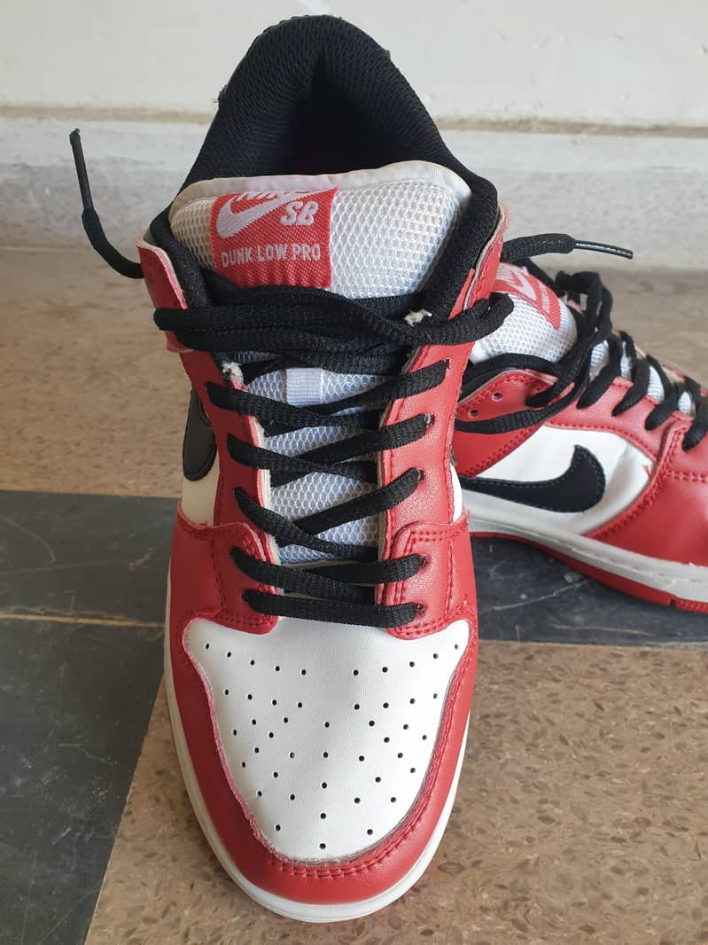 Nike Sneaker 7