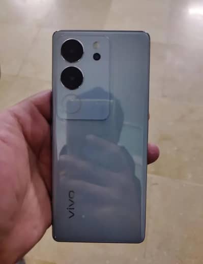 vivo v29 box and original charger 12/256