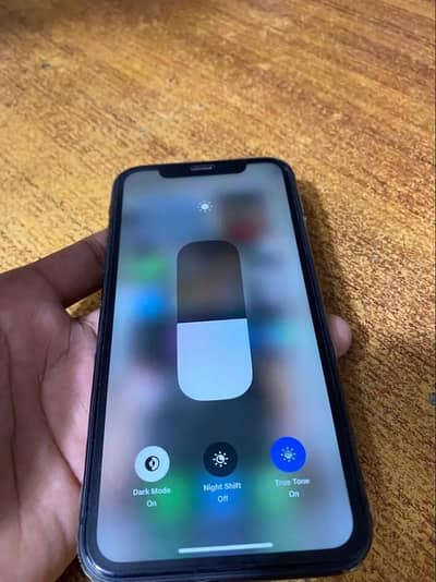 iPhone 11 64GB – 10/10 Condition – Urgent Sale