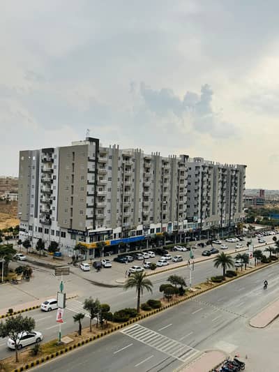 2 BED APARTMENT FOR SALE IN DIAMOND MALL AND RESIDENCY GULBERG GREEN ISLAMABAD