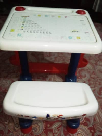 Study table for kids
