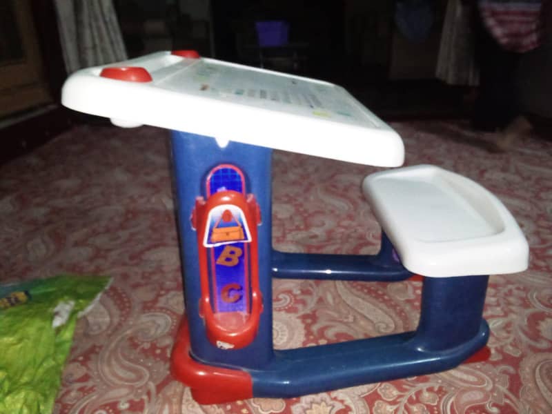 Study table for kids 4