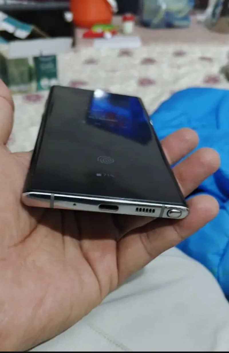 Samsung note 10 plus 7