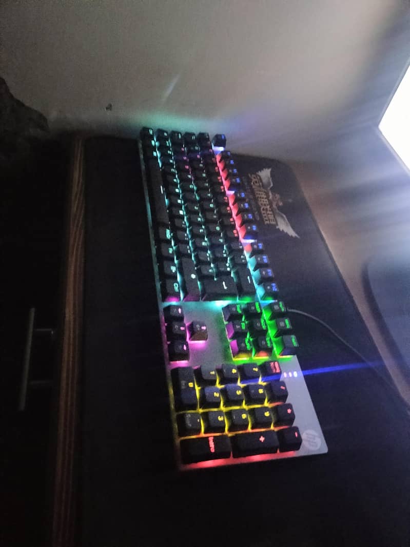 Mechanical keyboard 4