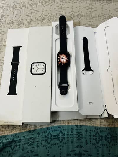 APPLE WATCH 7 black 45mm box charger