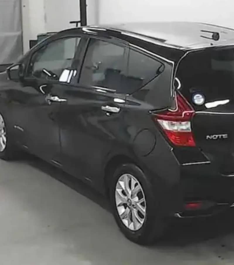 Nissan note e power new condition 1