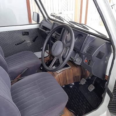 1000cc petrol 4by 4 active