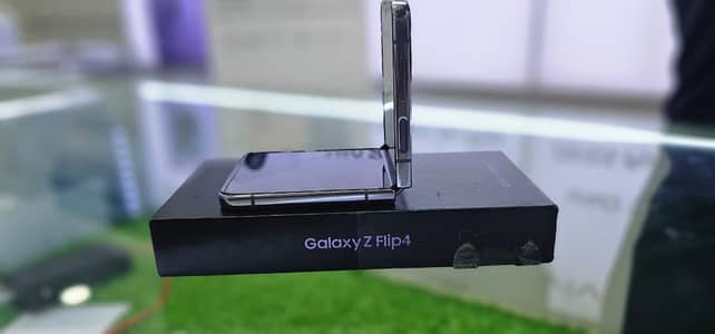 SamSung Z FliP 4