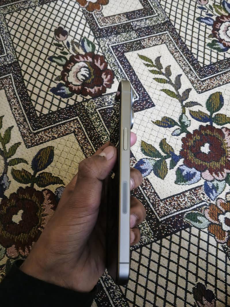 IPhone 15 Pro Max 256gb 2