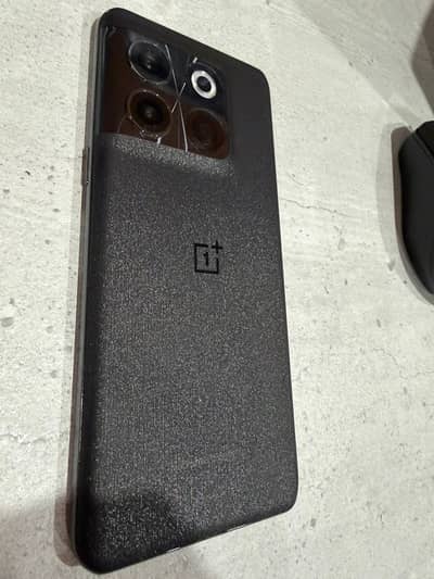 One Plus 10T