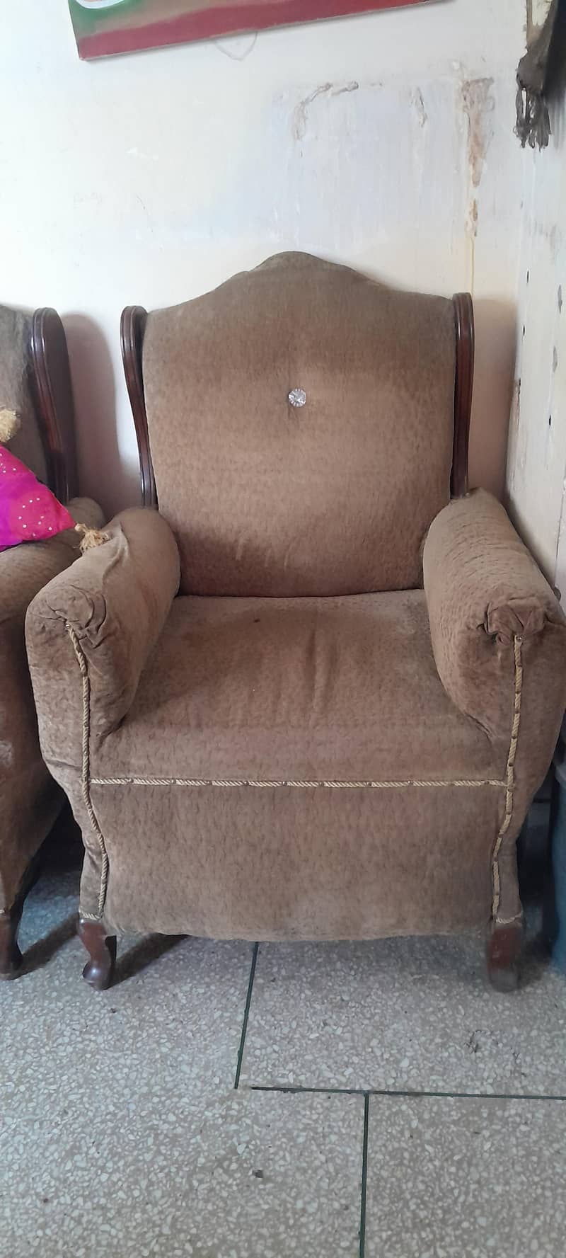 solid wooden sofa n showcase 5