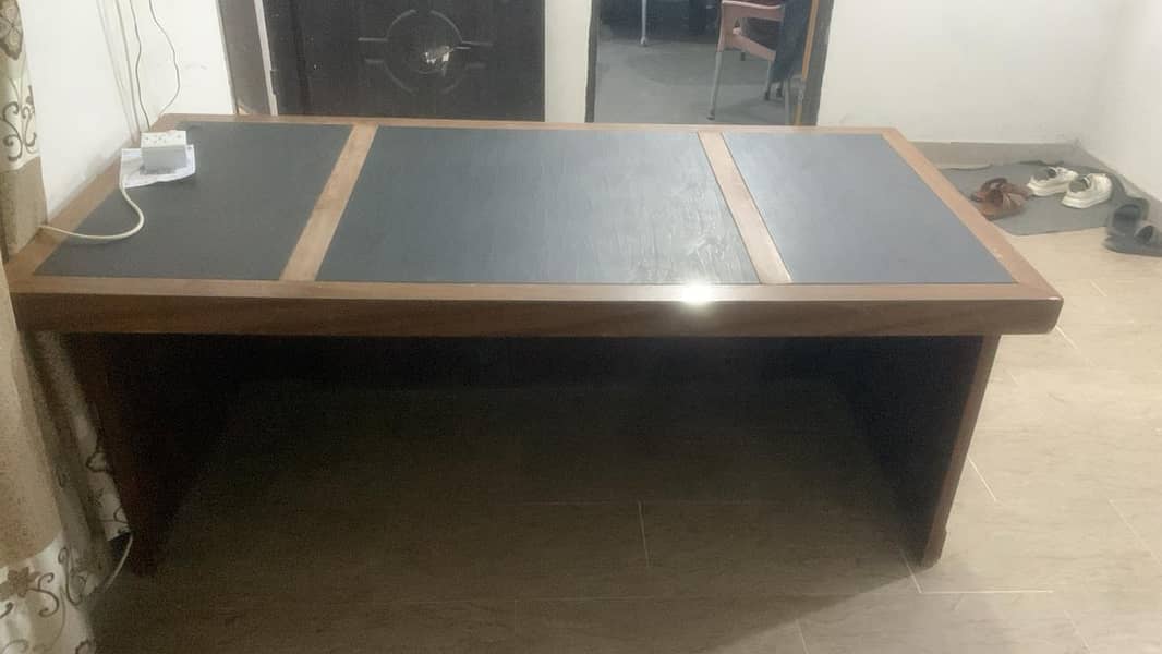 office table 0