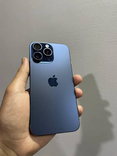 IPHONE 15 pro max 96 health 10/10 condition 0321+5483201 LLA jv
