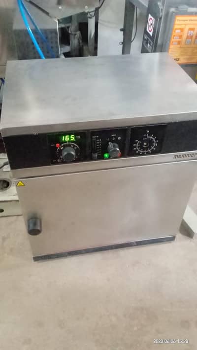 OVEN DRYER / INCUBATOR . HYDRO . VAC DRYER