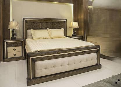 Wallnut Wood Bed \ Solid Wooden Bed \ Kingsize Bed
