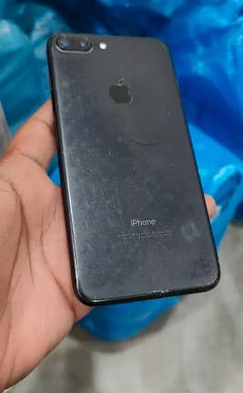 Apple iPhone 7 Plus 2