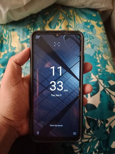 Itel s23 8/256 ch & box, free metal back cover and protector installed