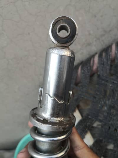 Rear shock 78