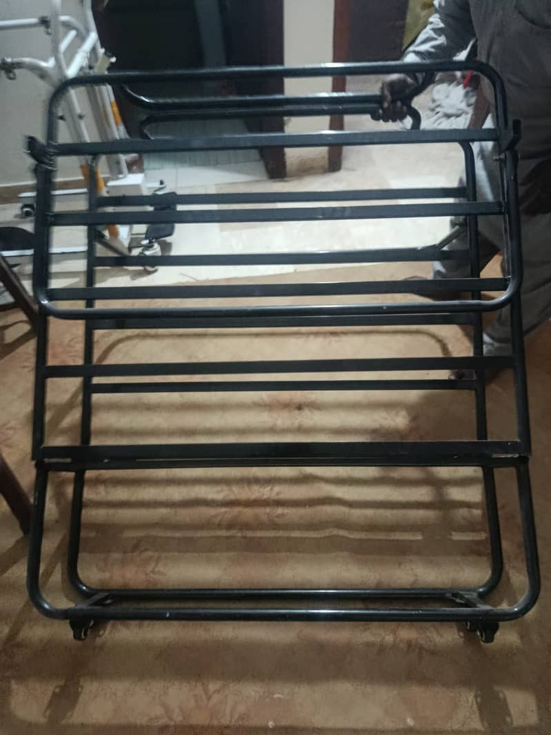 Folding bed without matress 1