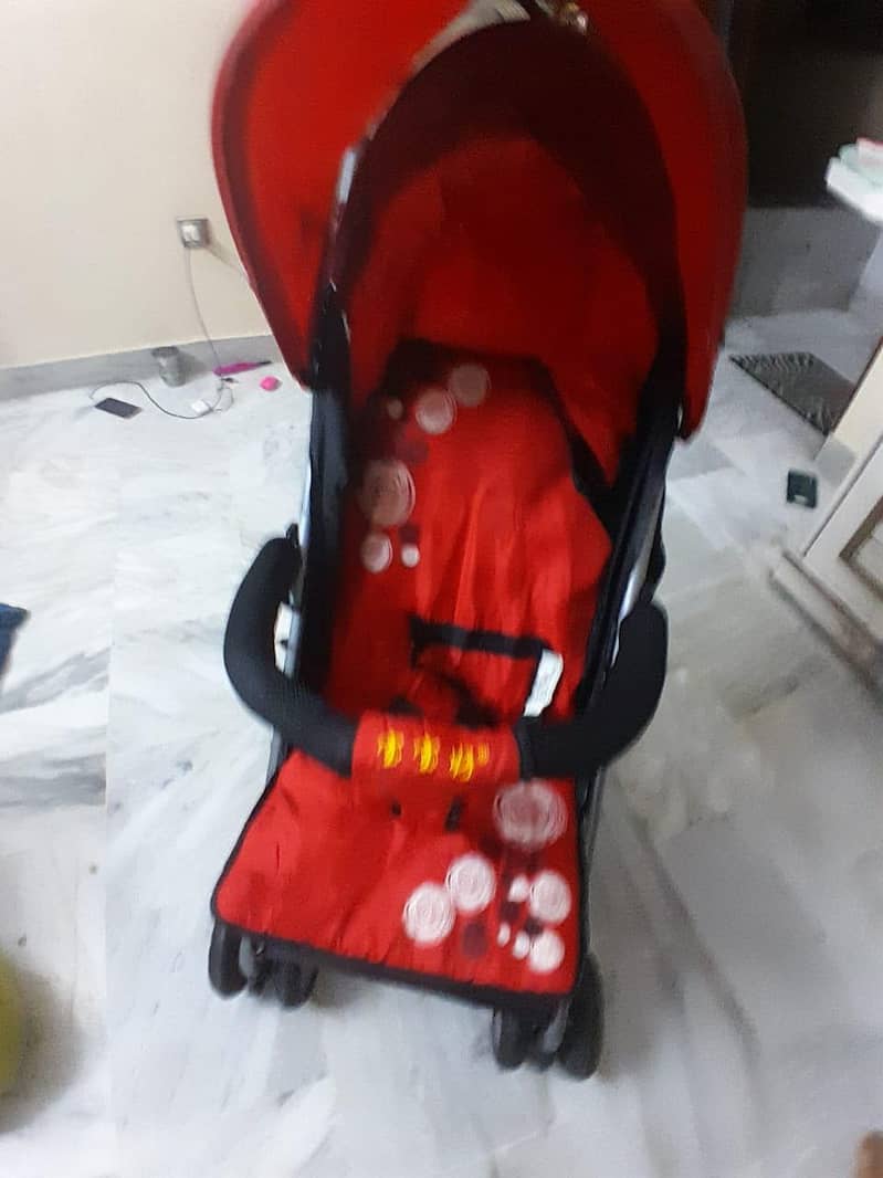 Stroller 0