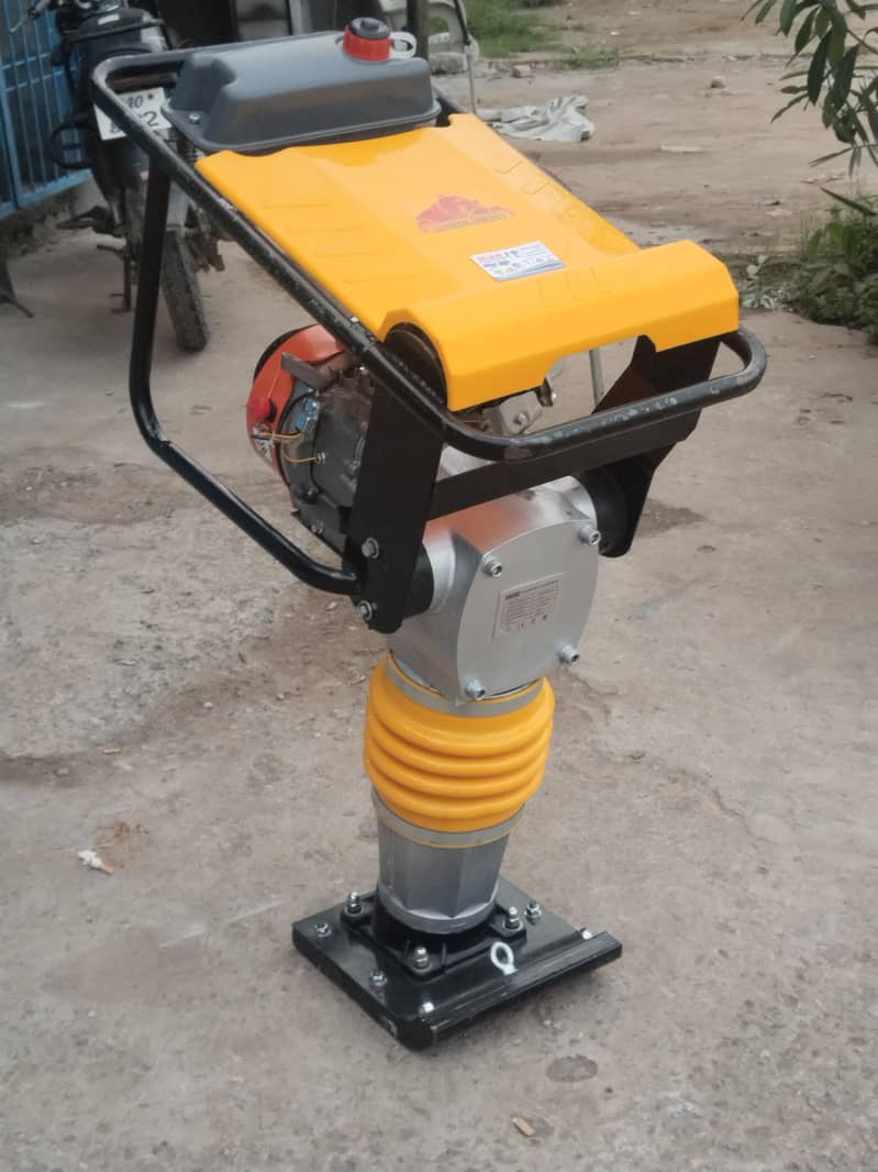 Remmar jumper Damosa compactor machine compaction tool's construction ...