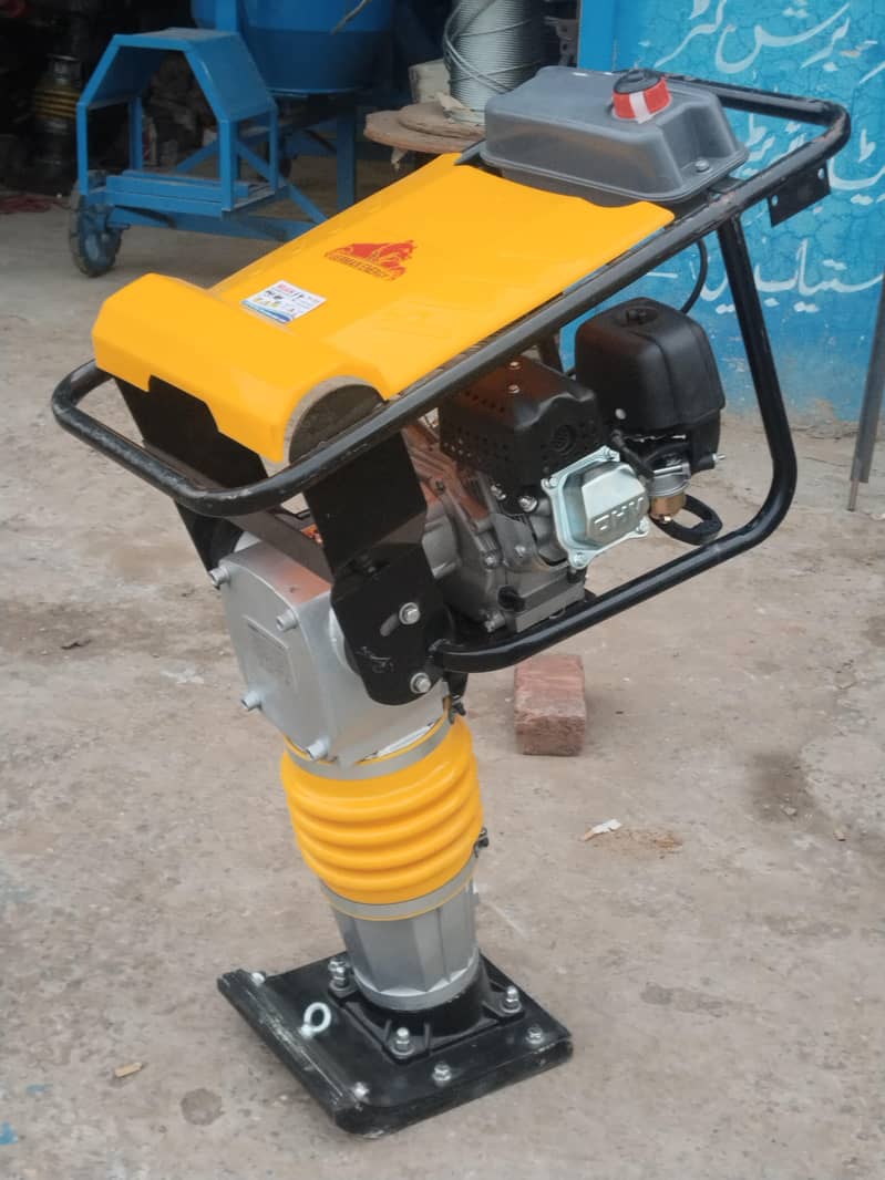 Remmar jumper Damosa compactor machine compaction tool's construction ...