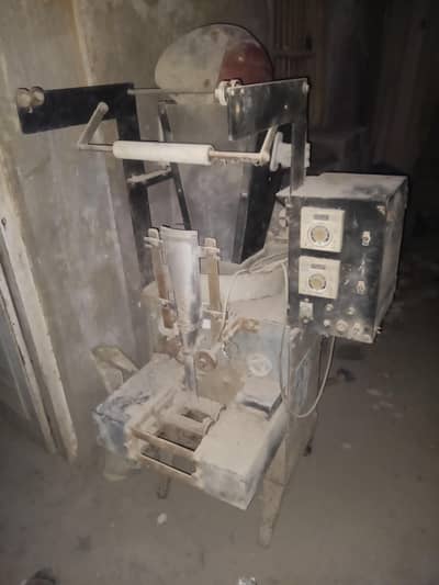 Machine For Sealing,forming,filling