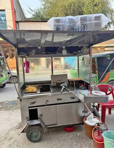 Fast food court for sale with full options. .