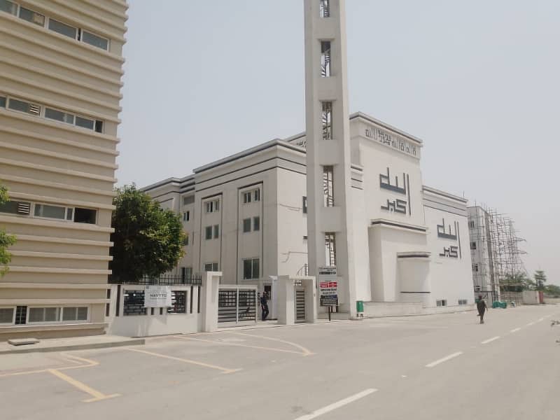 1-Kanal solid Plot For Sale 0