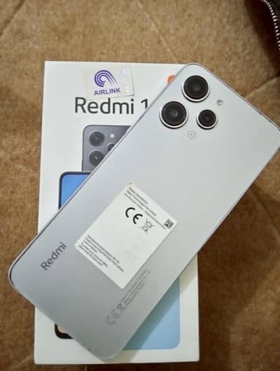 Redmi 12 (8/128GB) With Box